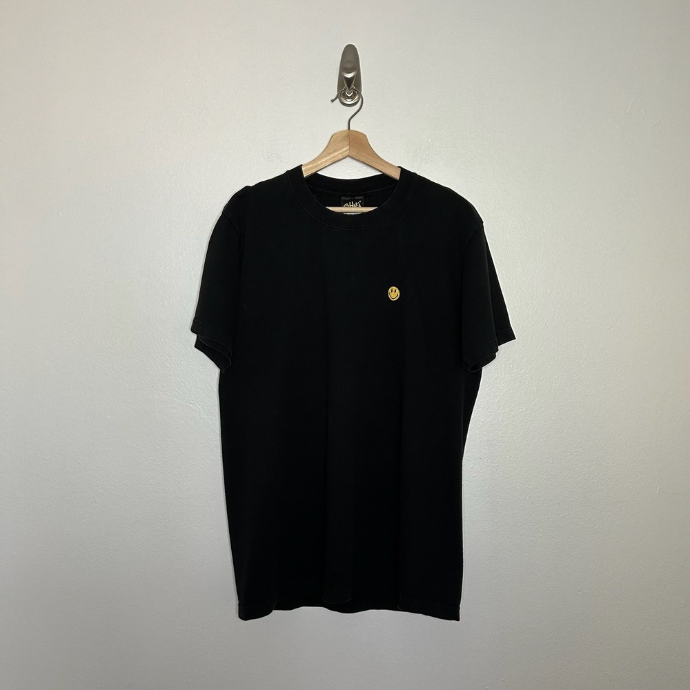 Chinatown Market x Shaka Wear Mini Smiley Face T-Shirt Sz M